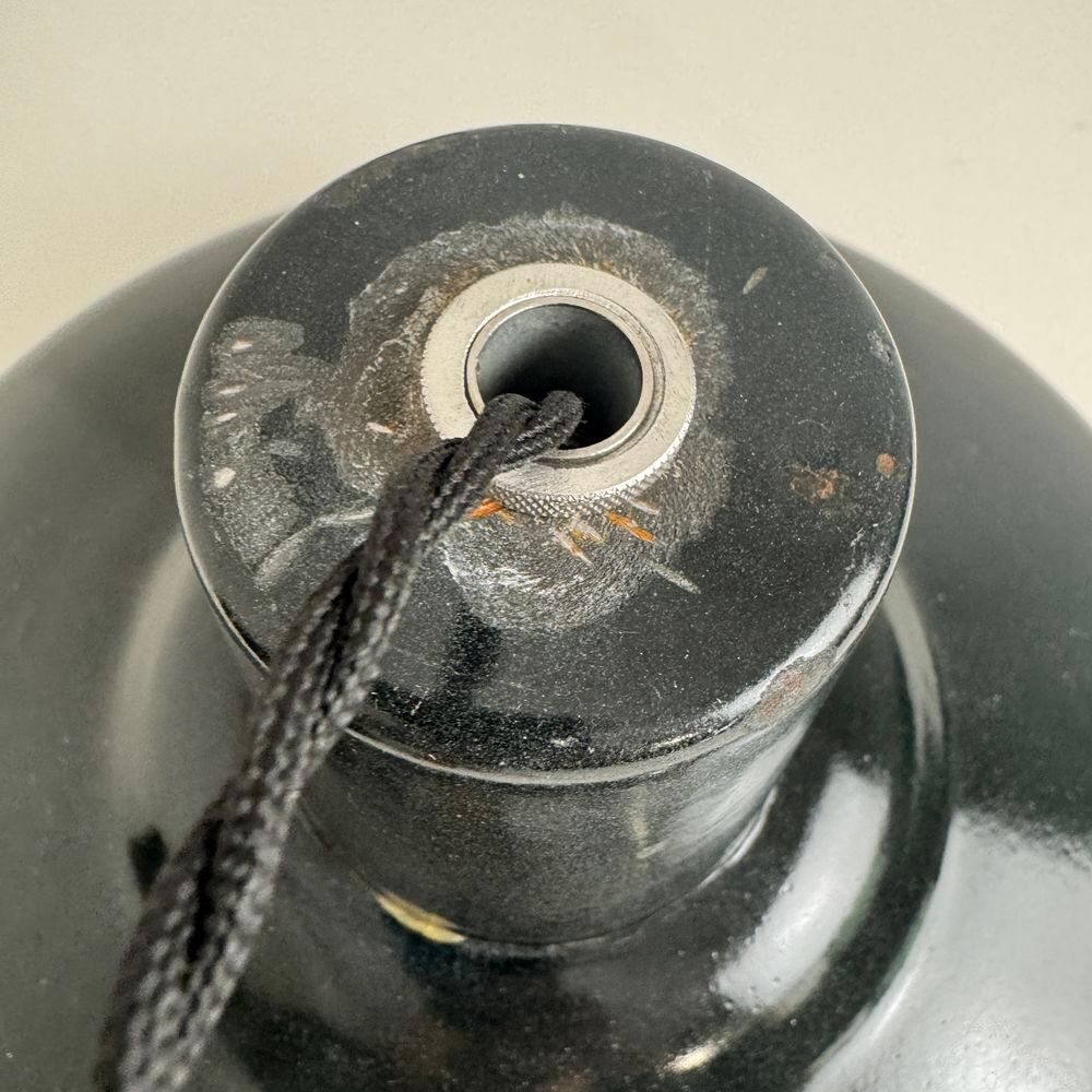 PAIRE D'ANCIENNES SUSPENSIONS D'ATELIER INDUSTRIEL EMAILL&Eacute;ES Décoration