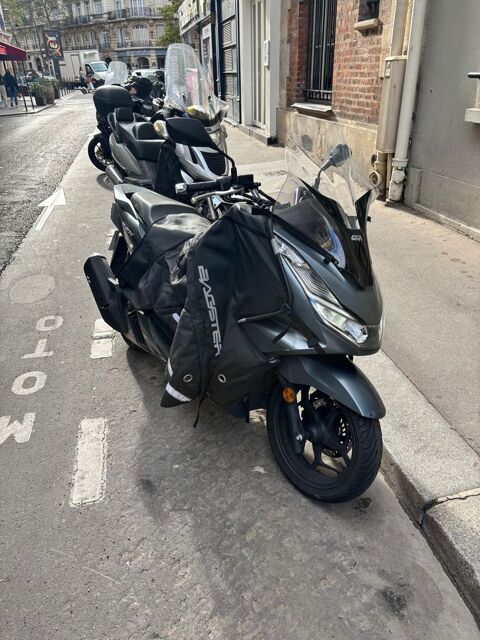 Scooter HONDA 2022 occasion Paris 75017