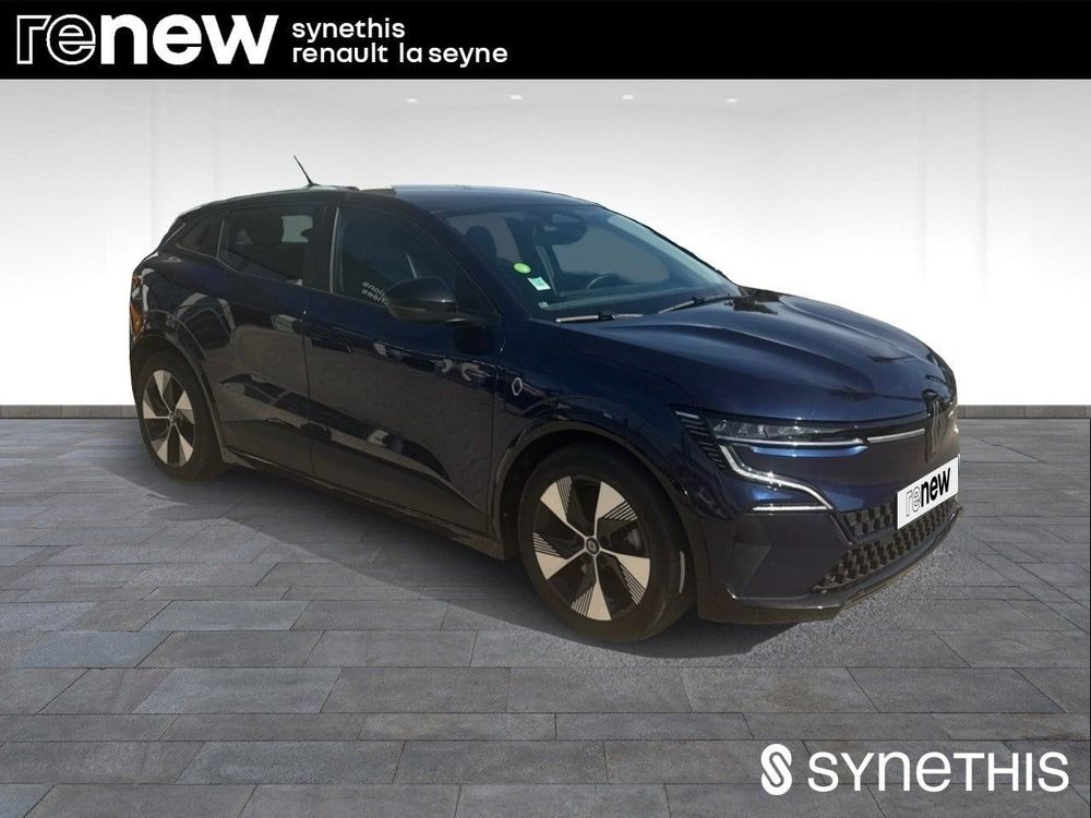 M&eacute;gane Megane E-Tech EV40 130ch standard charge Equilibre 2023 occasion 83500 La Seyne-sur-Mer