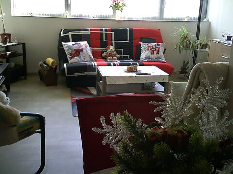 Canap� propre et neuf � saisir 300 Poitiers (86)