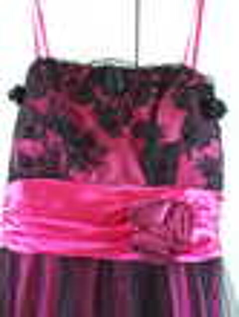 Robe originale de c&eacute;r&eacute;monie noir / fuschia- 150 euros - TBE Vtements