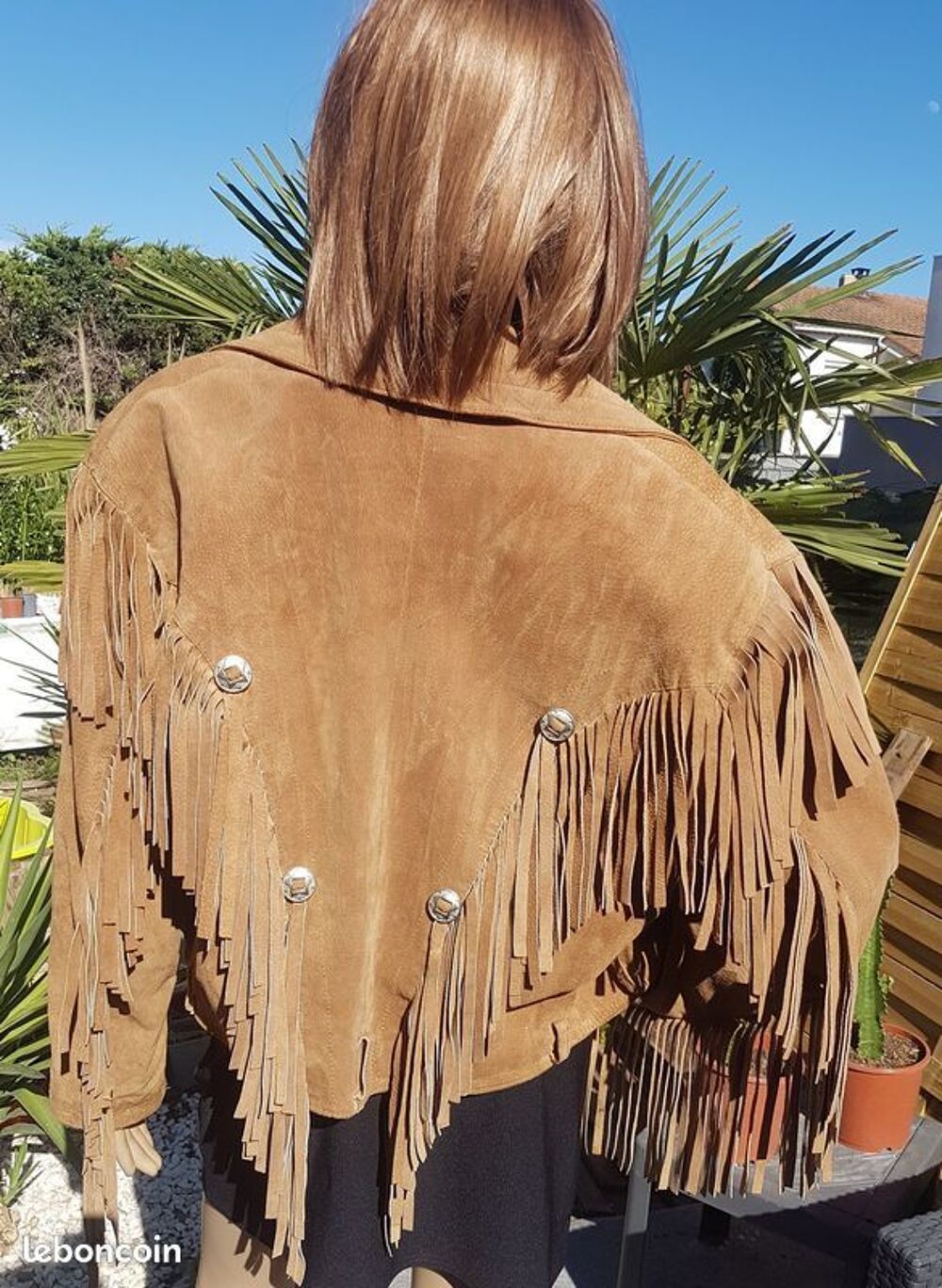 Blouson western &agrave; franges en cuir couleur camel neuf Vêtements