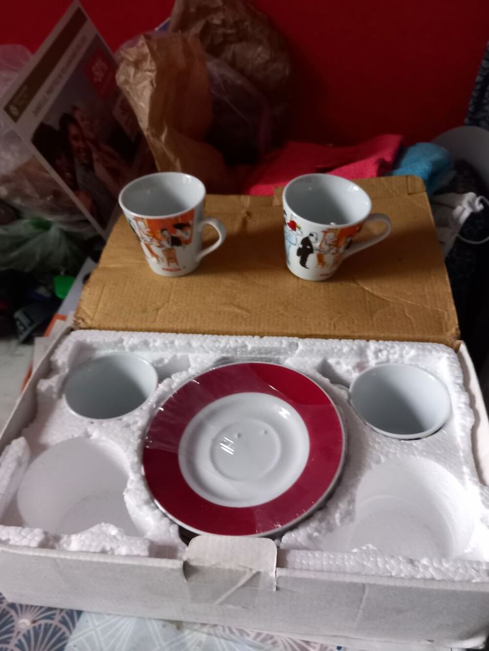 Tasses et sous tasses neuves Electroménager
