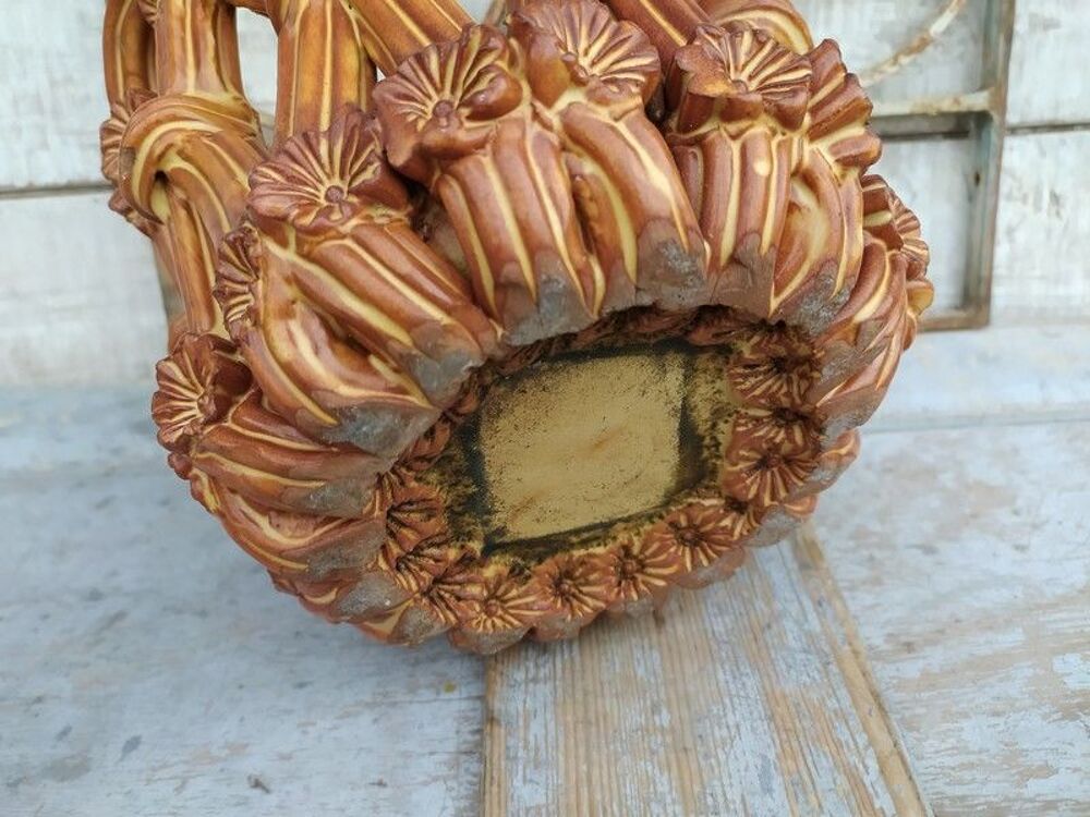 Cache Pot ou Corbeille C&eacute;ramique Ajour&eacute;e Fleurs Gr&egrave;s Décoration