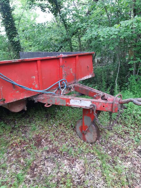 remorque unimog 250 86240 Iteuil
