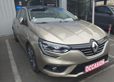 Annonce voiture Renault Megane IV 13490 €