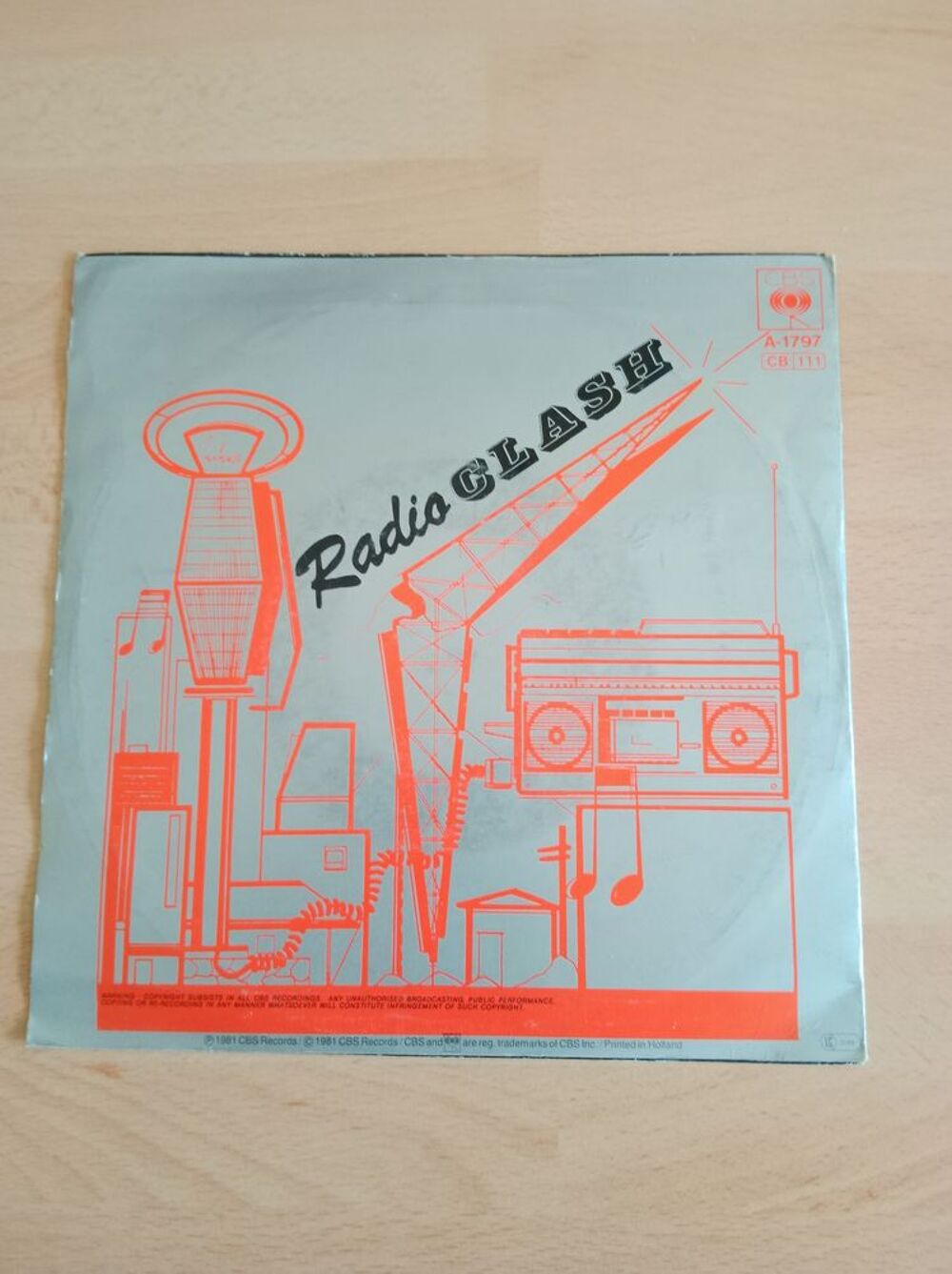 45 Tours THE CLASH Radio Clash CD et vinyles