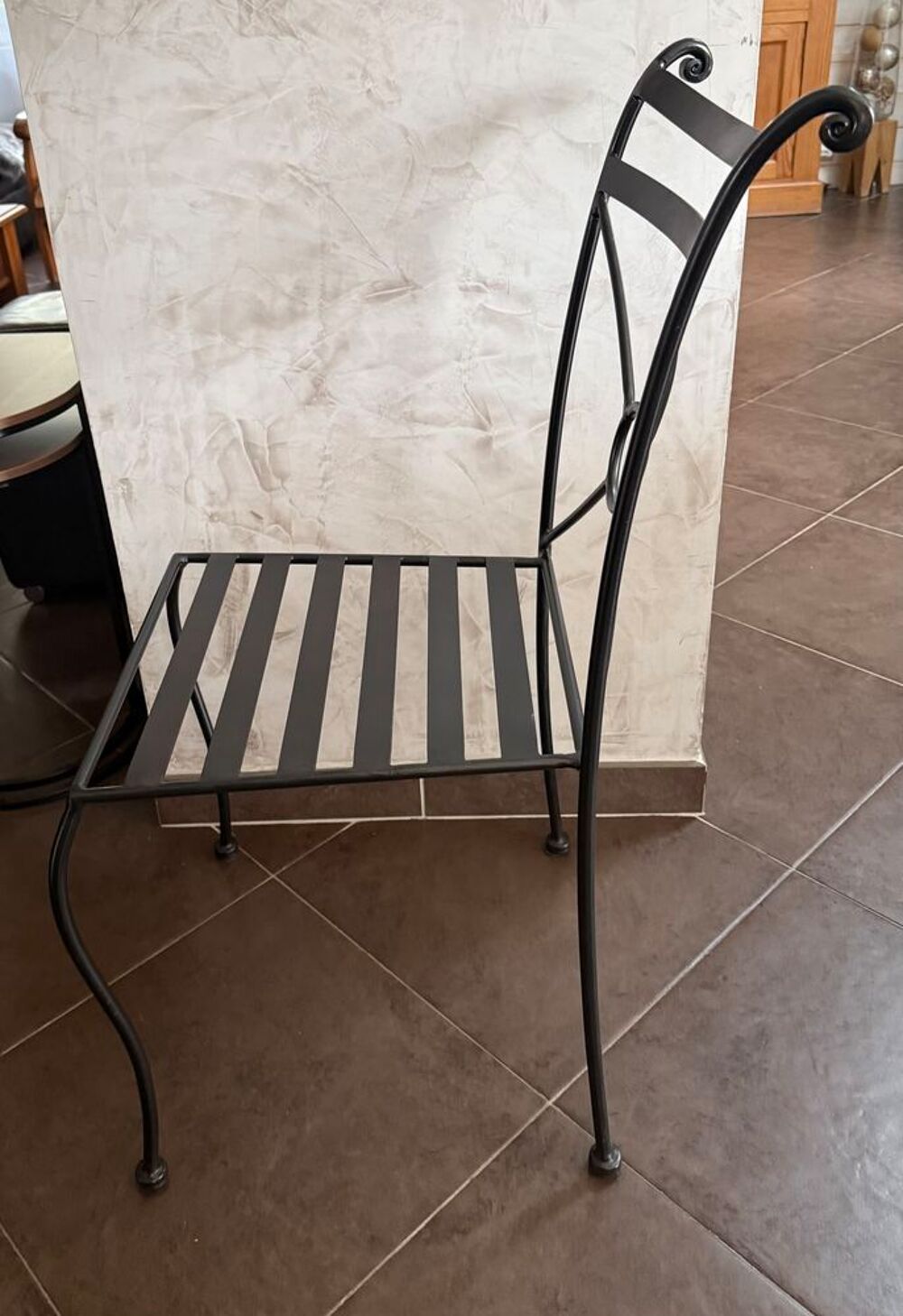 8 chaises en m&eacute;tal fer forg&eacute; Meubles