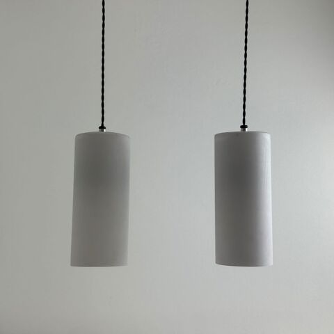 PAIRE D'ANCIENNES SUSPENSIONS EN OPALINE 1970 VINTAGE 180 Montreuil (93)
