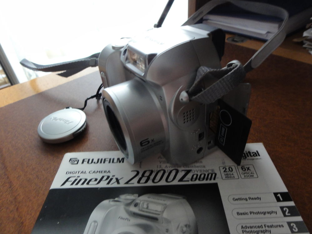 Appareil photographique Fujifilm FinePix 2800 Zoom
Photos/Video/TV