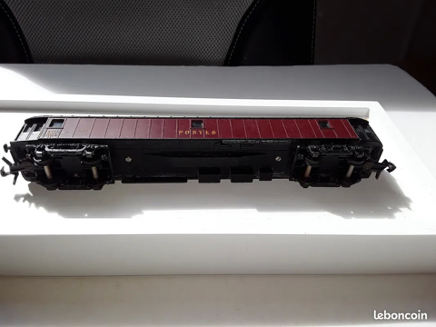 Wagon marchandise hornby meccano voiture poste sncf paris 25 Gometz-la-Ville (91)