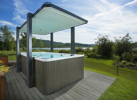 Un Super Spa a la nage  566 x 226 x 130 cm valeur 46000€ Saran (45)