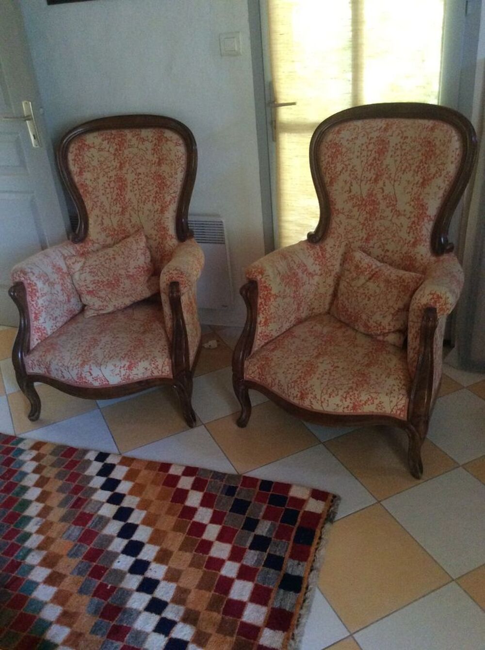 2 fauteuils Voltaire , Meubles