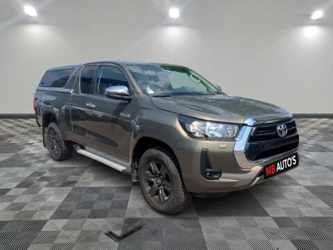 Toyota Hilux HILUX X-TRA CAB 4WD 2.8L 204 D-4D BVA LEGENDE 2023 occasion Strasbourg 67000