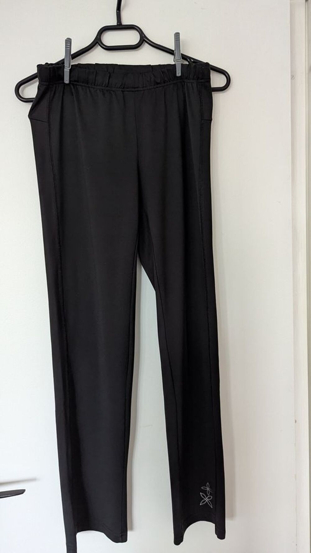 Pantalon de sport Vêtements