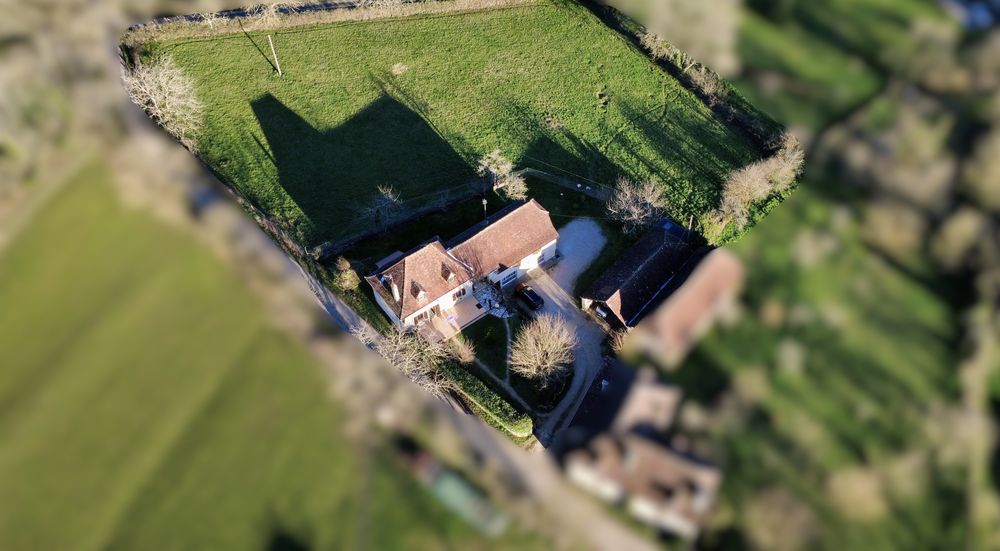 Maison 7 pièces 174 m² · à Lissac-Et-Mouret · 174 m² · 375 000 €