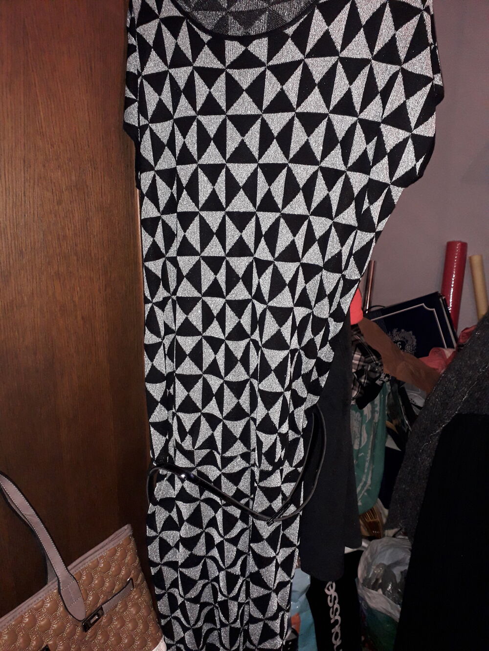 Lot de Robes diverses tres bons &eacute;tats presques neuves, Vêtements