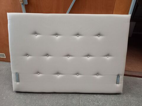 Matelas et sommier 160  200 neuf. 550 Manosque (04)