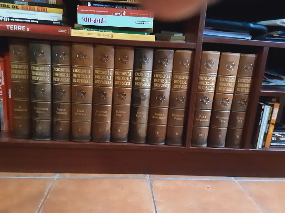 Encyclopedie 12 vol. 1908 reli&eacute; cuir. Librairie Nationale. 