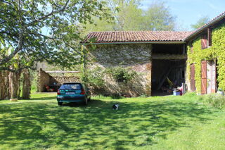  Ferme  vendre 4 pices 135 m
