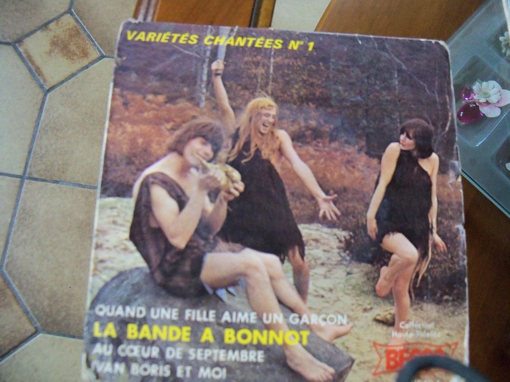 Vinyles 45t Lot 1 CD et vinyles