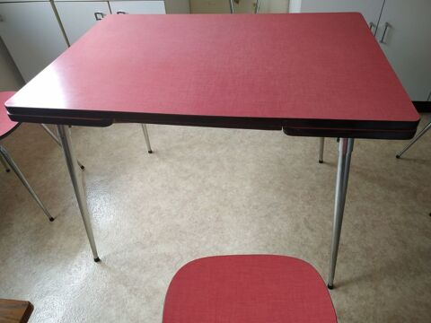table cramique rouge  5 chaises 90 Charnay-ls-Mcon (71)