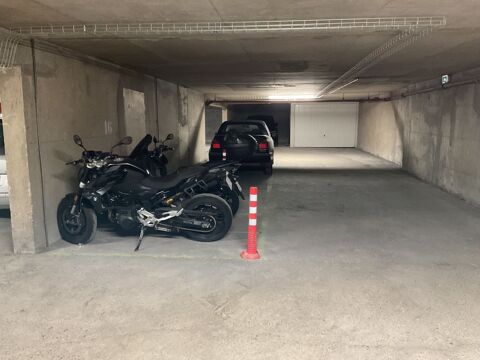  Parking / Garage � louer 3 m�