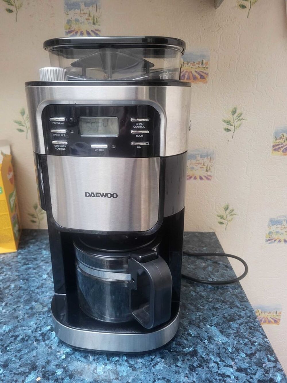 cafeti&egrave;re a grain Electroménager