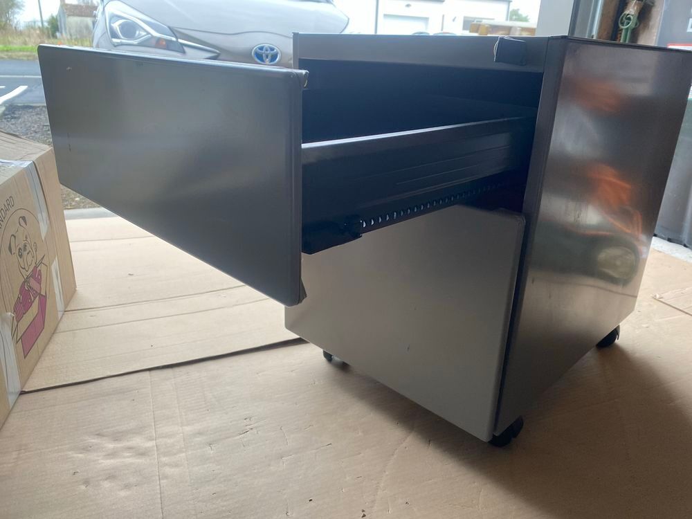 caisson mobile en metal Bricolage