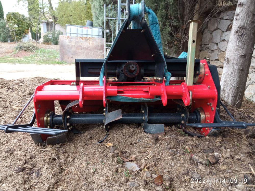FRAISE ROTAVATOR POUR MICRO TRACTEUR Jardin