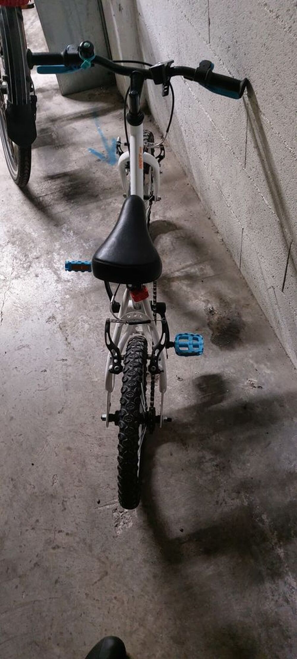 VELO 16 POUCES 4-6 ANS 100 Vlos
