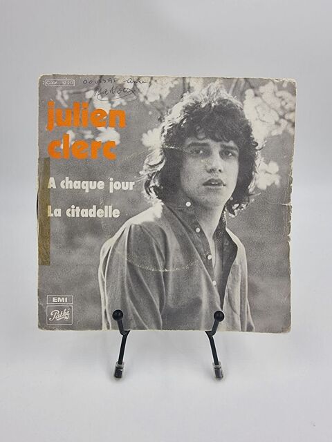 Vinyle 45 tours Julien Clerc : A Chaque Jour / La Citadelle  1 Vulbens (74)