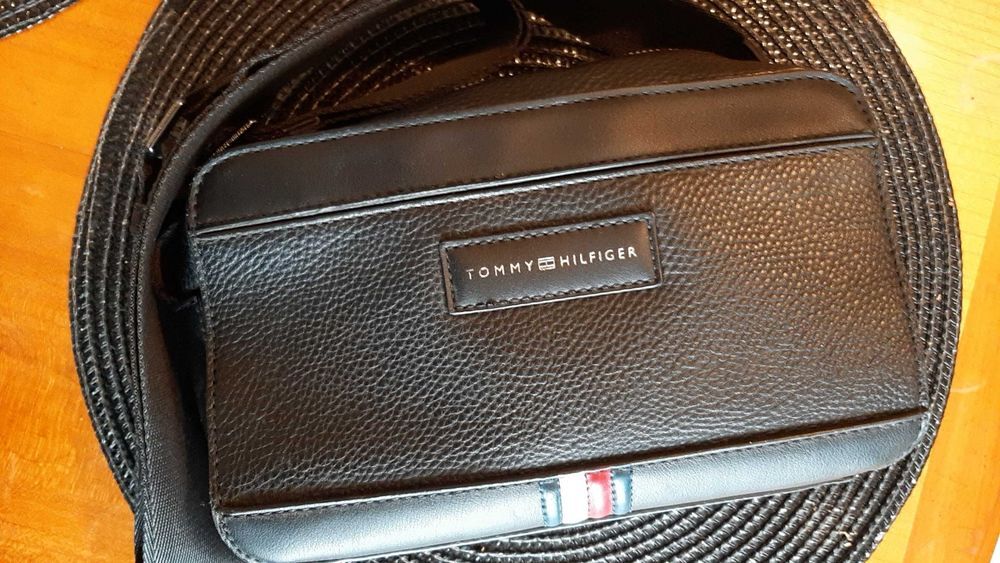 sacoche Tommy Hilfiger Maroquinerie