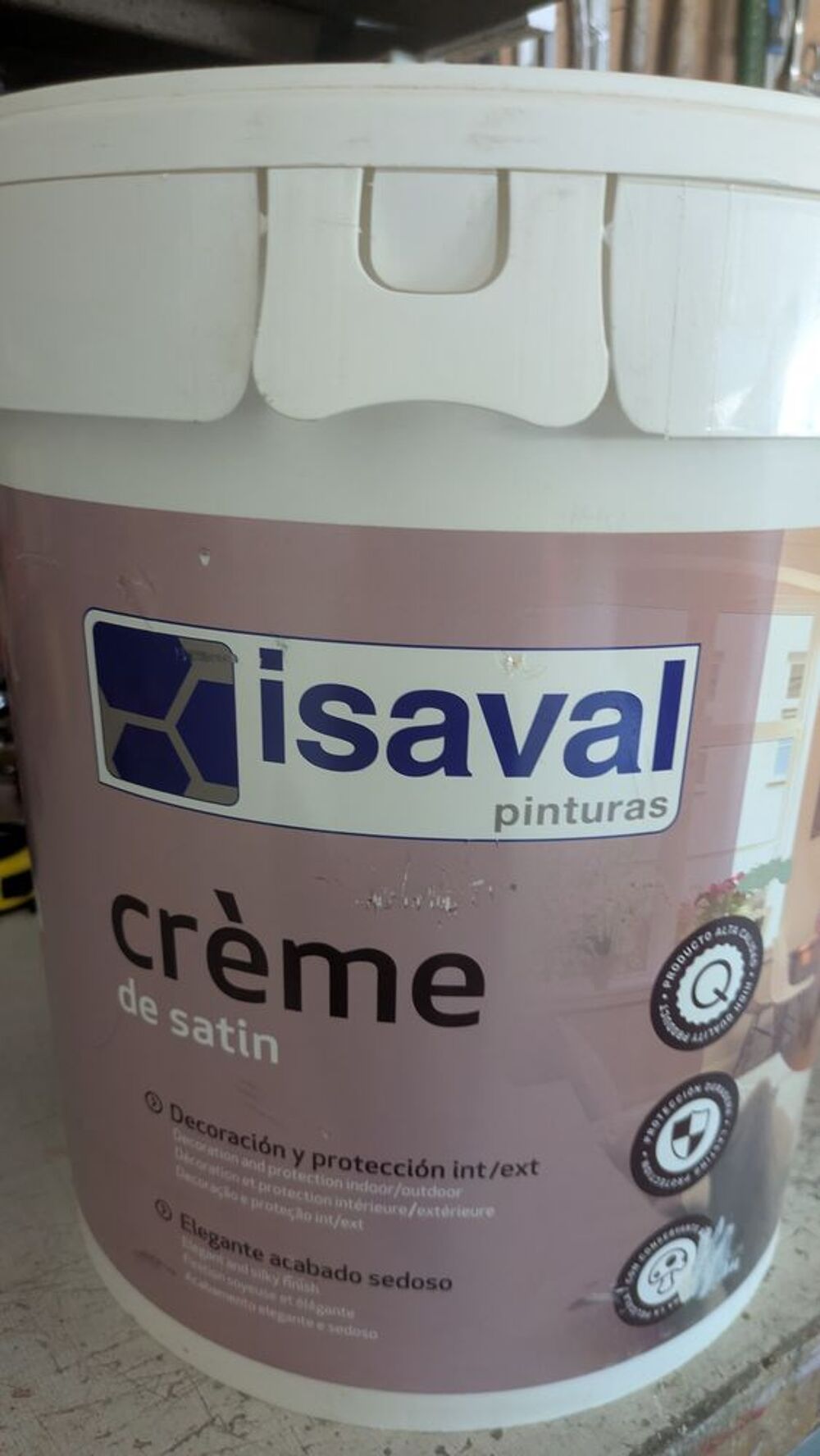 Peinture blanche velours Bricolage