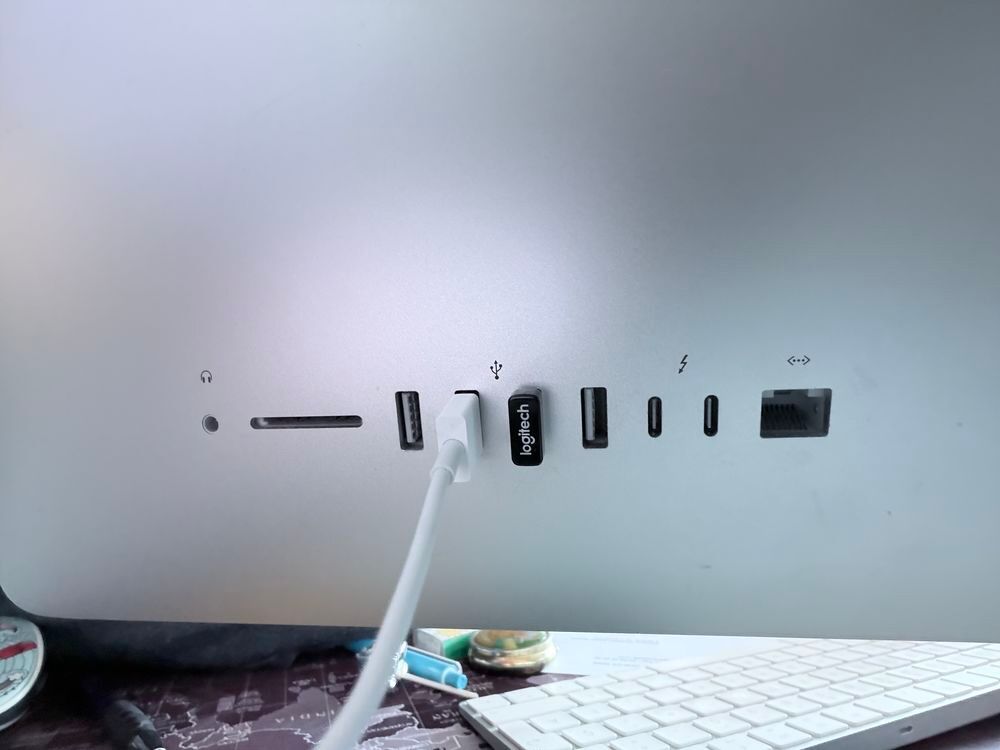  iMac 21,5 (2017) - Tr&egrave;s propre - Pr&ecirc;t &agrave; l'emploi Matériel informatique