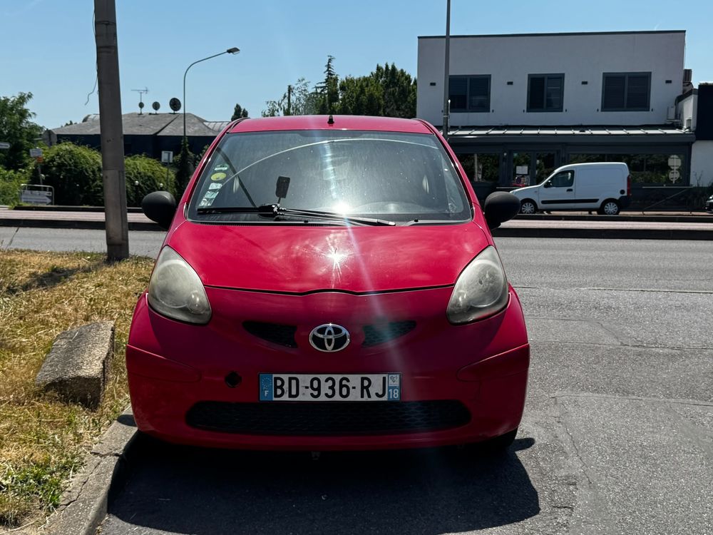Aygo 1.0 VVT-i Silk 2007 occasion 94000 Cr&eacute;teil