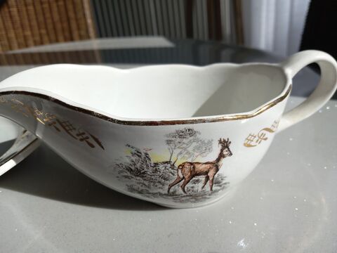 Service de table thme animalier (chasse) 20 Muizon (51)