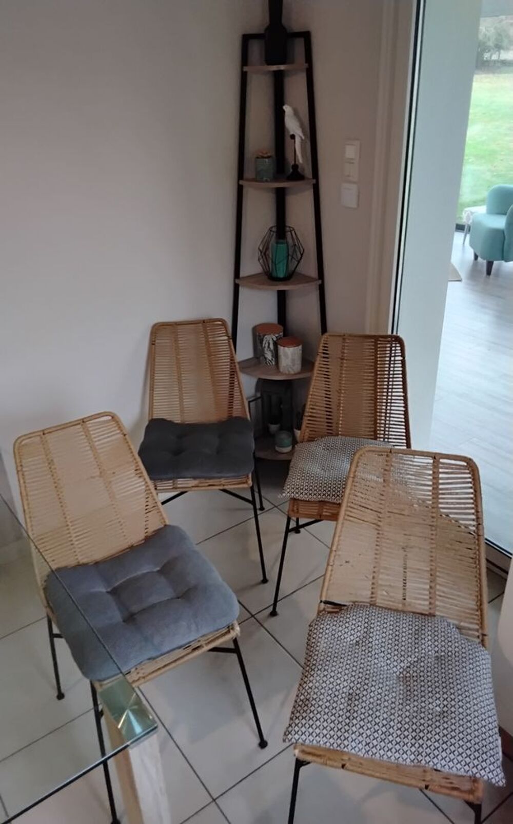 Lot de 4 chaises Meubles