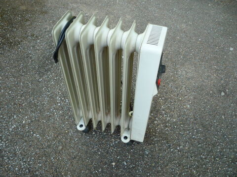 Radiateur bain d'huile Delonghi 45 Castres (81)