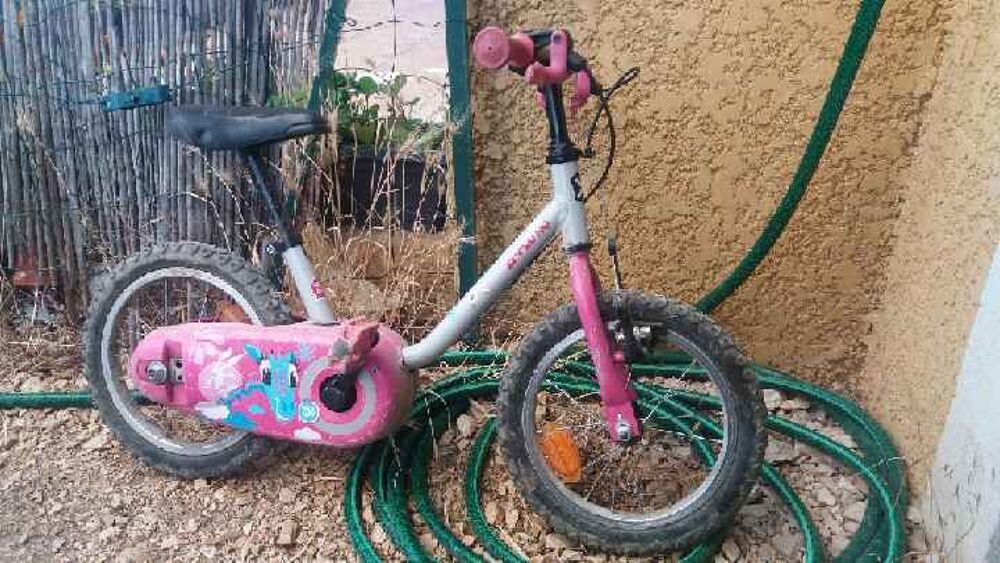 v&eacute;lo fille enfant Jeux / jouets