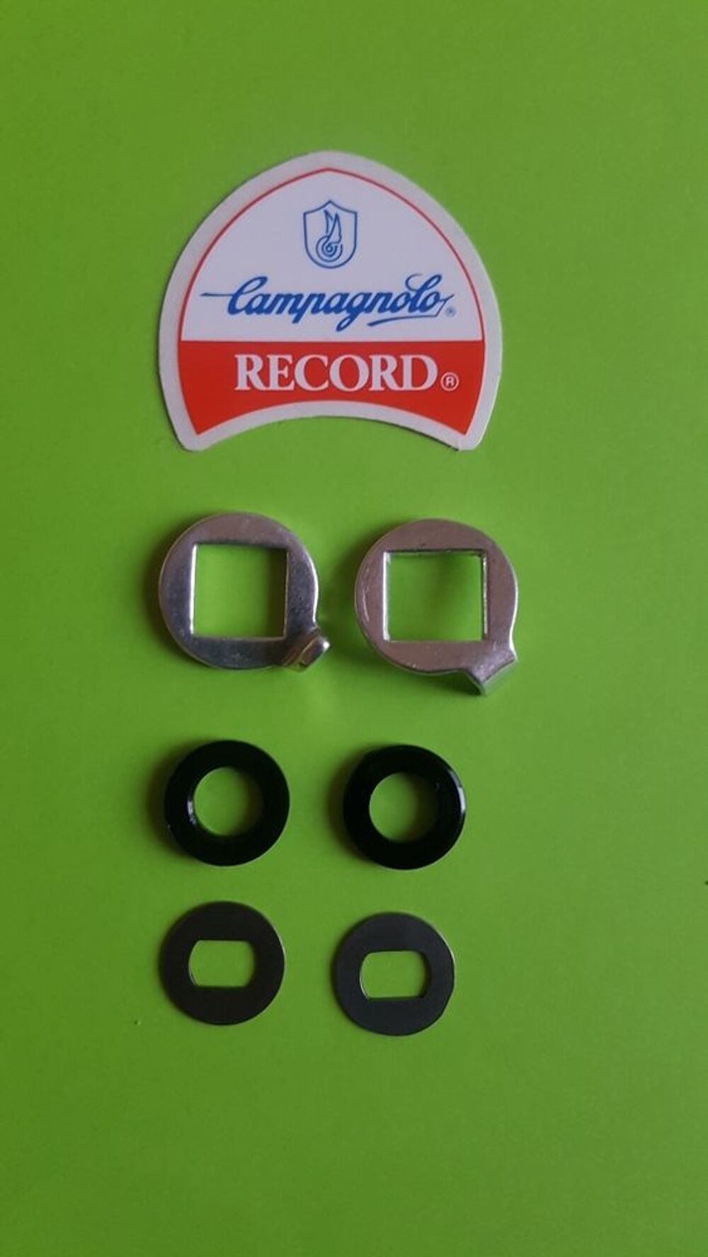 VINTAGE * CAMPAGNOLO * PI&Eacute;CES MANETTE Vélos