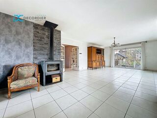  Maison � vendre 9 pi�ces 210 m�