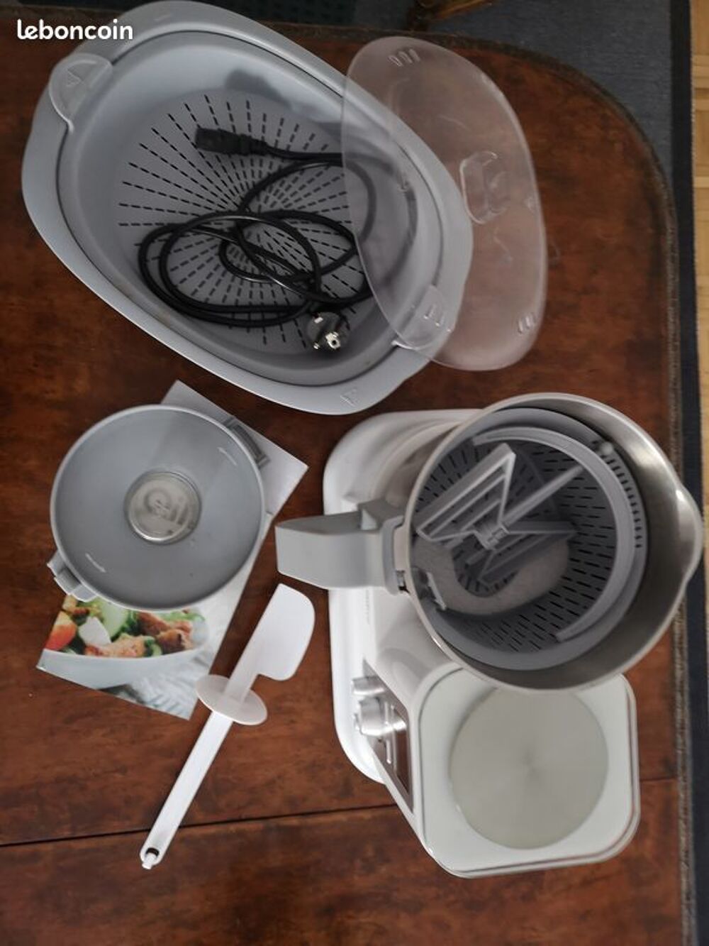 Robot de cuisine multifonction Qilive 5423 Electroménager