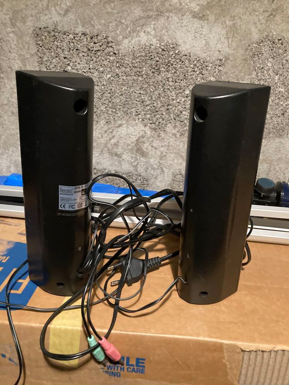 Lot de 2 Haut-parleurs pour informatique Matériel informatique