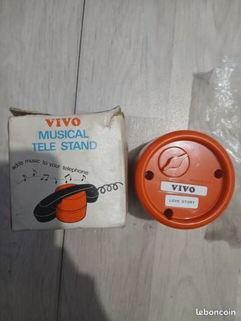 Objet a musique pour t�l�phone � touche  8 La Rochelle (17)