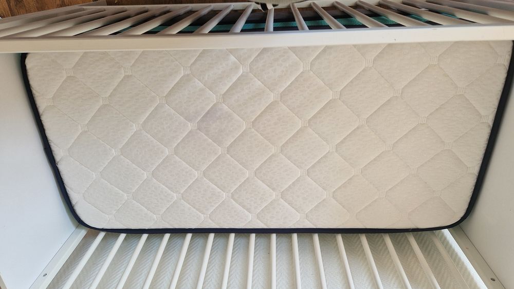 Berceau b&eacute;b&eacute; Mobilier enfants