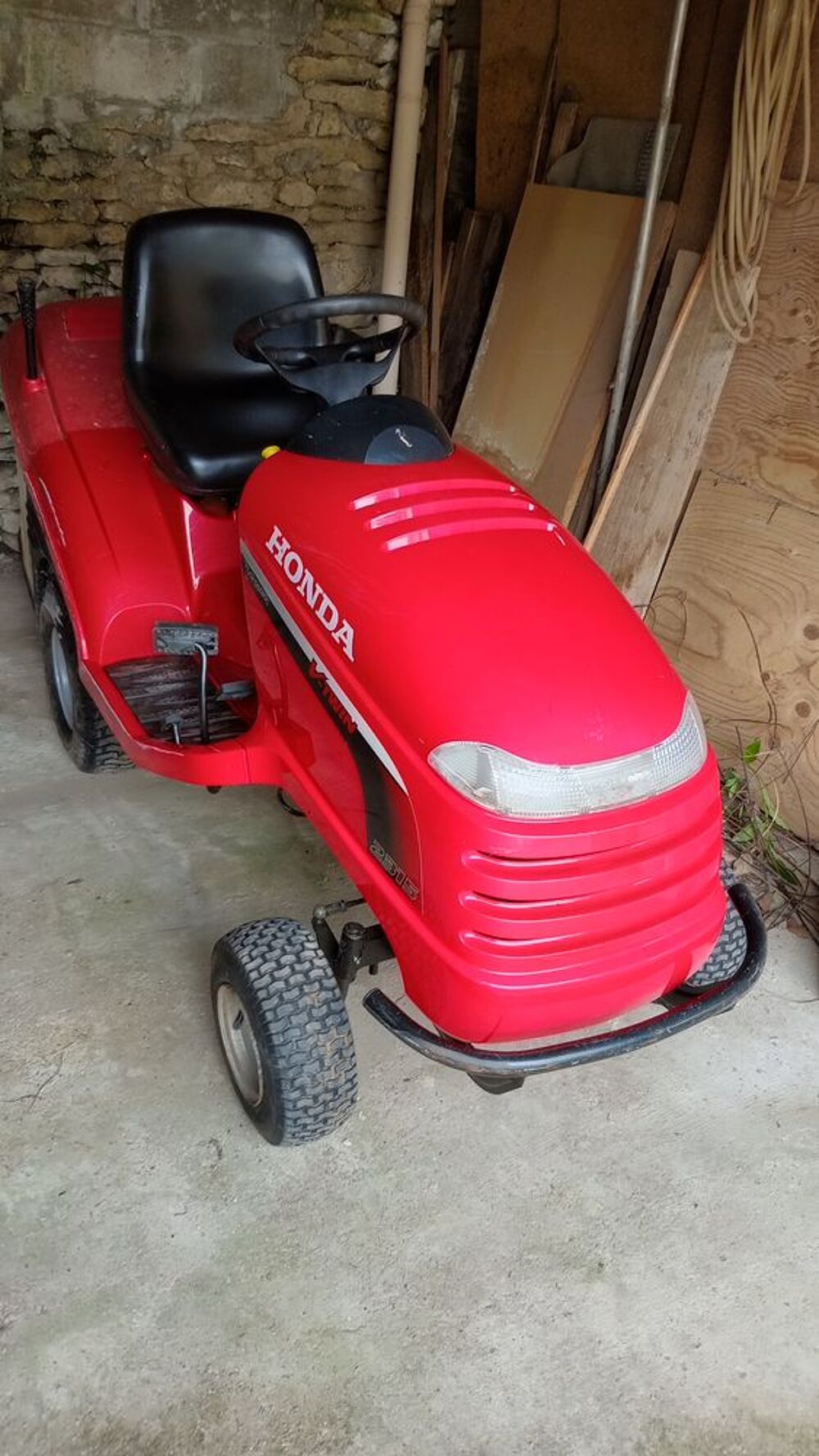 Rach&egrave;te tracteur tondeuse en panne ou pour pi&egrave;ces Jardin