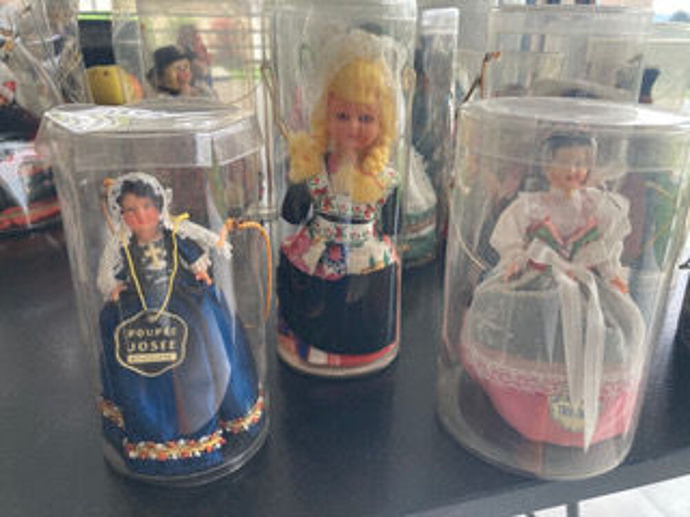 Poup&eacute;es de collection Décoration
