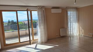  Appartement  vendre 5 pices 105 m Genas