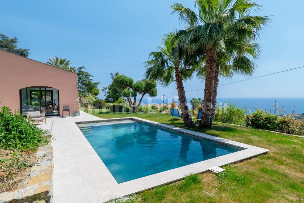 Vente Villa Villa a San Remo  vue mer de 350m2 piscine sur 3000m2 Sanremo, imperia, italie (Italie)